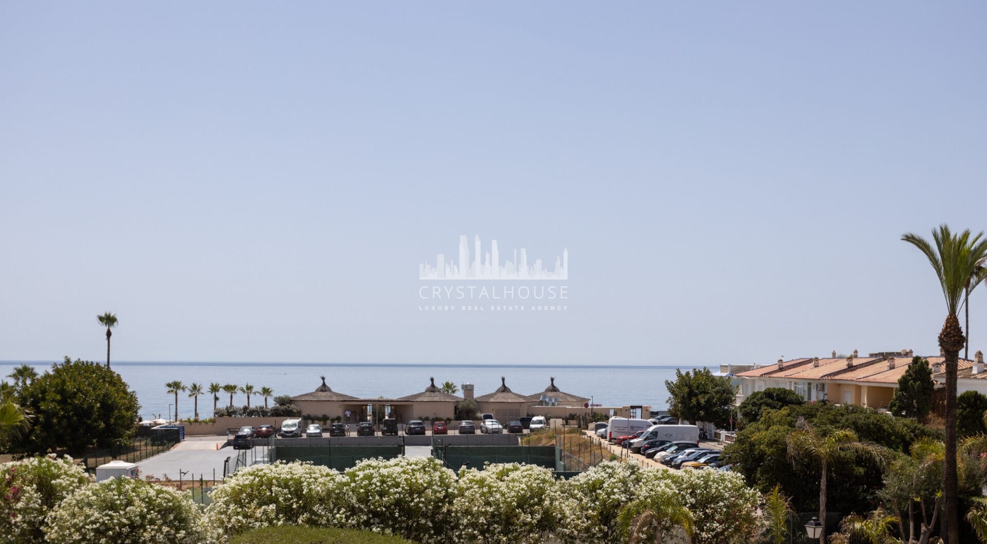 Totally Refurbished apartment with 4 bedrooms in Parque del Sol Guadalmina Baja