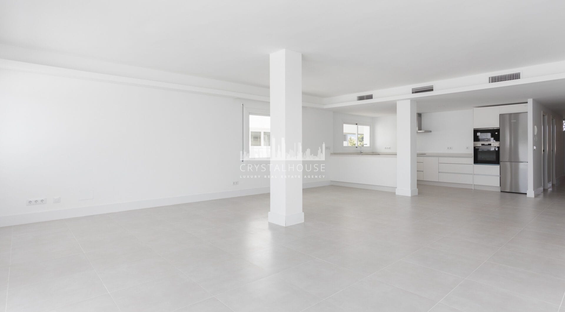 Totally Refurbished apartment with 4 bedrooms in Parque del Sol Guadalmina Baja