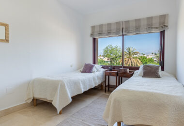 Incredible Solarium Terrace with Sea and Mountain Views  - Beachside Penthouse in Bahía Alcántara
