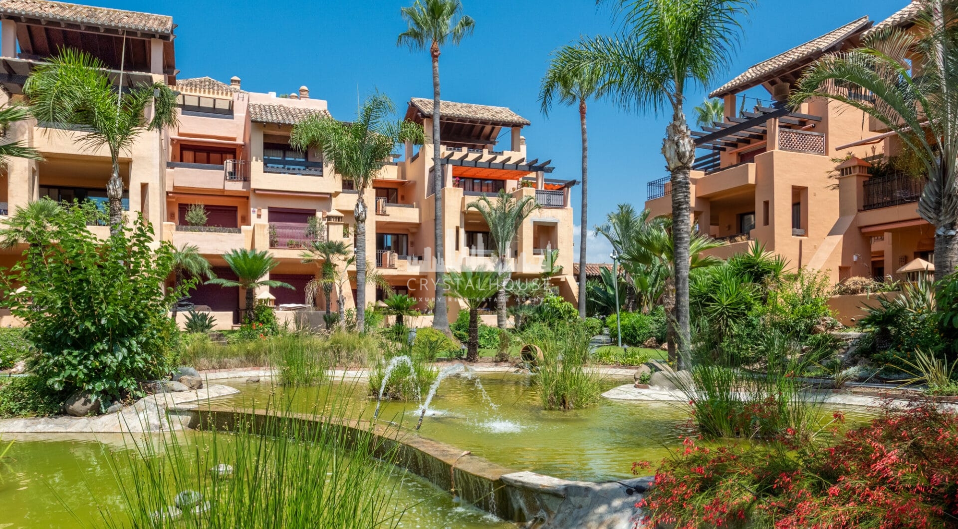 Incredible Solarium Terrace with Sea and Mountain Views  - Beachside Penthouse in Bahía Alcántara