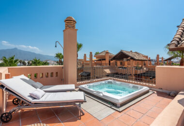 Incredible Solarium Terrace with Sea and Mountain Views  - Beachside Penthouse in Bahía Alcántara