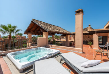 Incredible Solarium Terrace with Sea and Mountain Views  - Beachside Penthouse in Bahía Alcántara