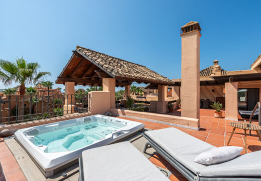 Incredible Solarium Terrace with Sea and Mountain Views  - Beachside Penthouse in Bahía Alcántara