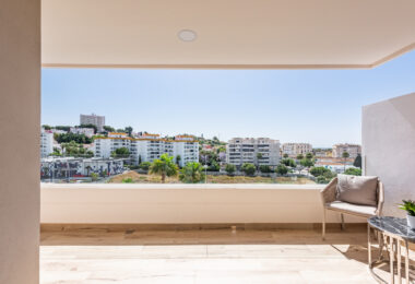 Brand New Luxury Corner Apartment with Sea &amp; Mountain Views in Nueva Andalucia, Marbella