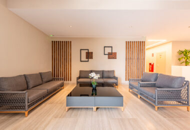 Brand New Luxury Corner Apartment with Sea &amp; Mountain Views in Nueva Andalucia, Marbella