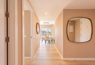 Brand New Luxury Corner Apartment with Sea &amp; Mountain Views in Nueva Andalucia, Marbella