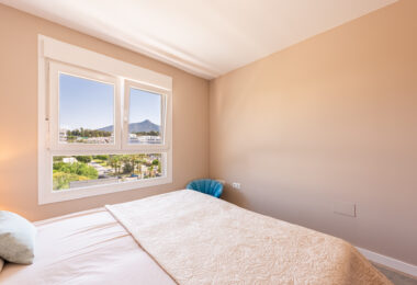 Brand New Luxury Corner Apartment with Sea &amp; Mountain Views in Nueva Andalucia, Marbella