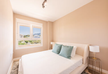 Brand New Luxury Corner Apartment with Sea &amp; Mountain Views in Nueva Andalucia, Marbella