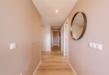 Brand New Luxury Corner Apartment with Sea &amp; Mountain Views in Nueva Andalucia, Marbella