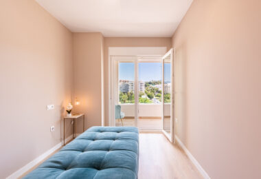 Brand New Luxury Corner Apartment with Sea &amp; Mountain Views in Nueva Andalucia, Marbella