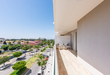 Brand New Luxury Corner Apartment with Sea &amp; Mountain Views in Nueva Andalucia, Marbella