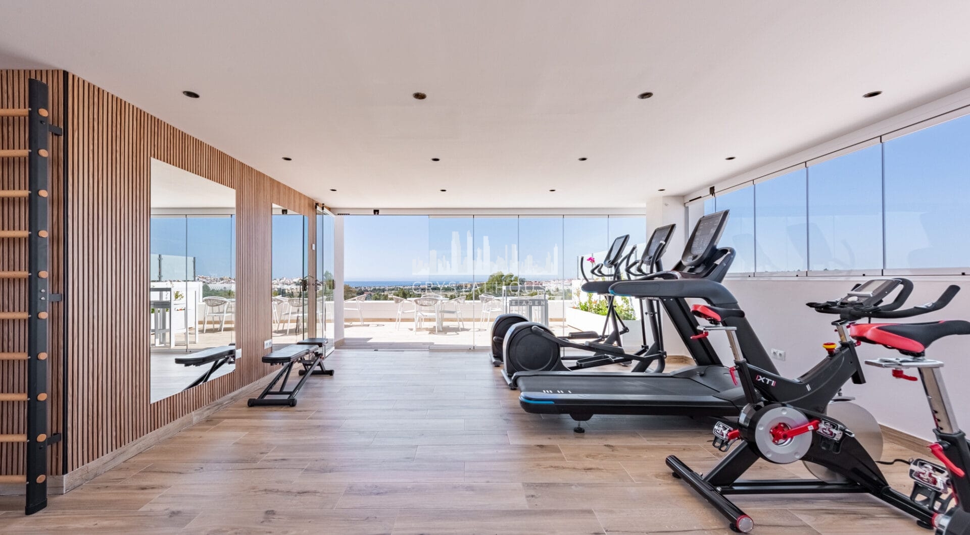 Brand New Luxury Corner Apartment with Sea &amp; Mountain Views in Nueva Andalucia, Marbella
