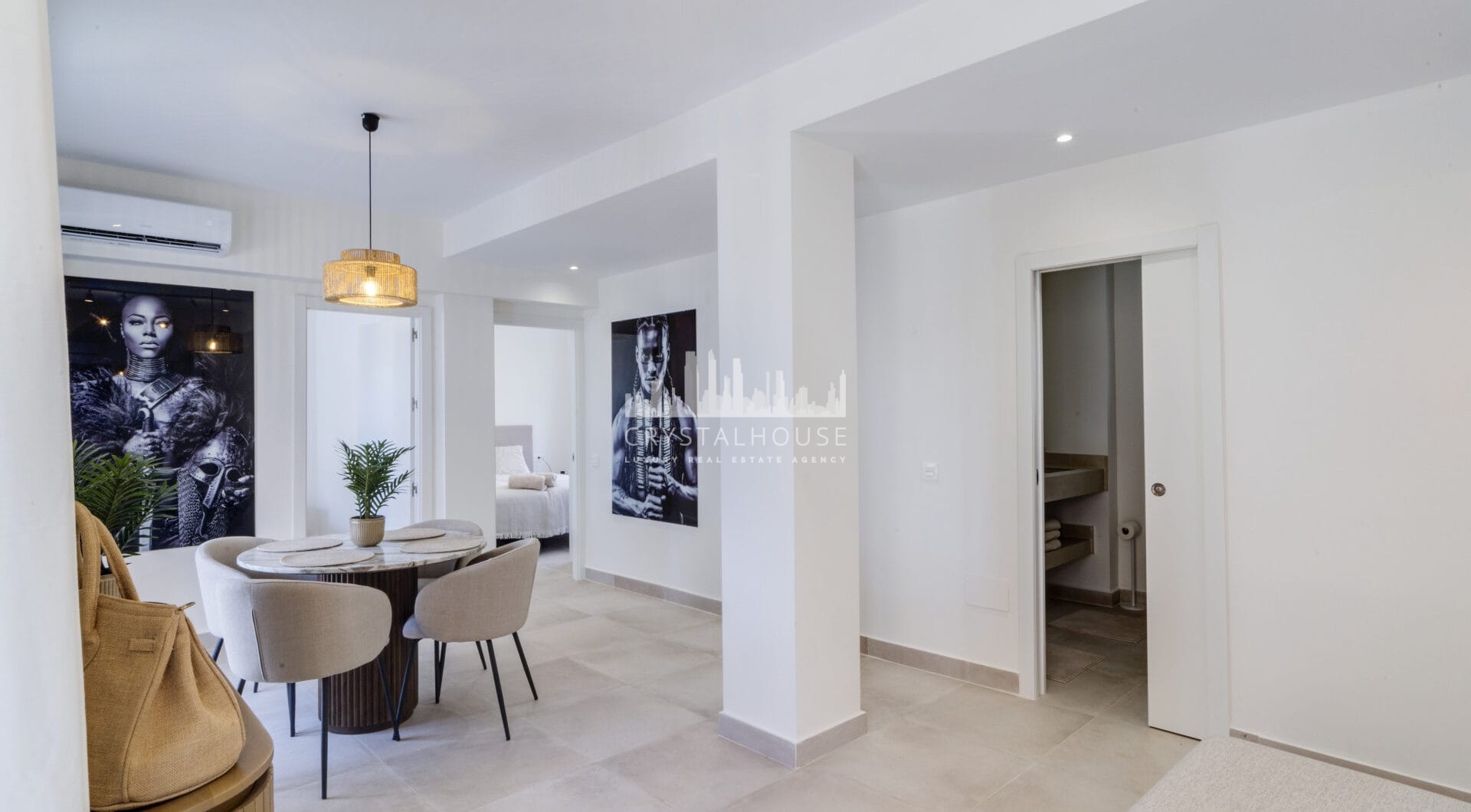 Superb Fully Renovated Three-Bedroom Apartment Steps from Estepona Beach