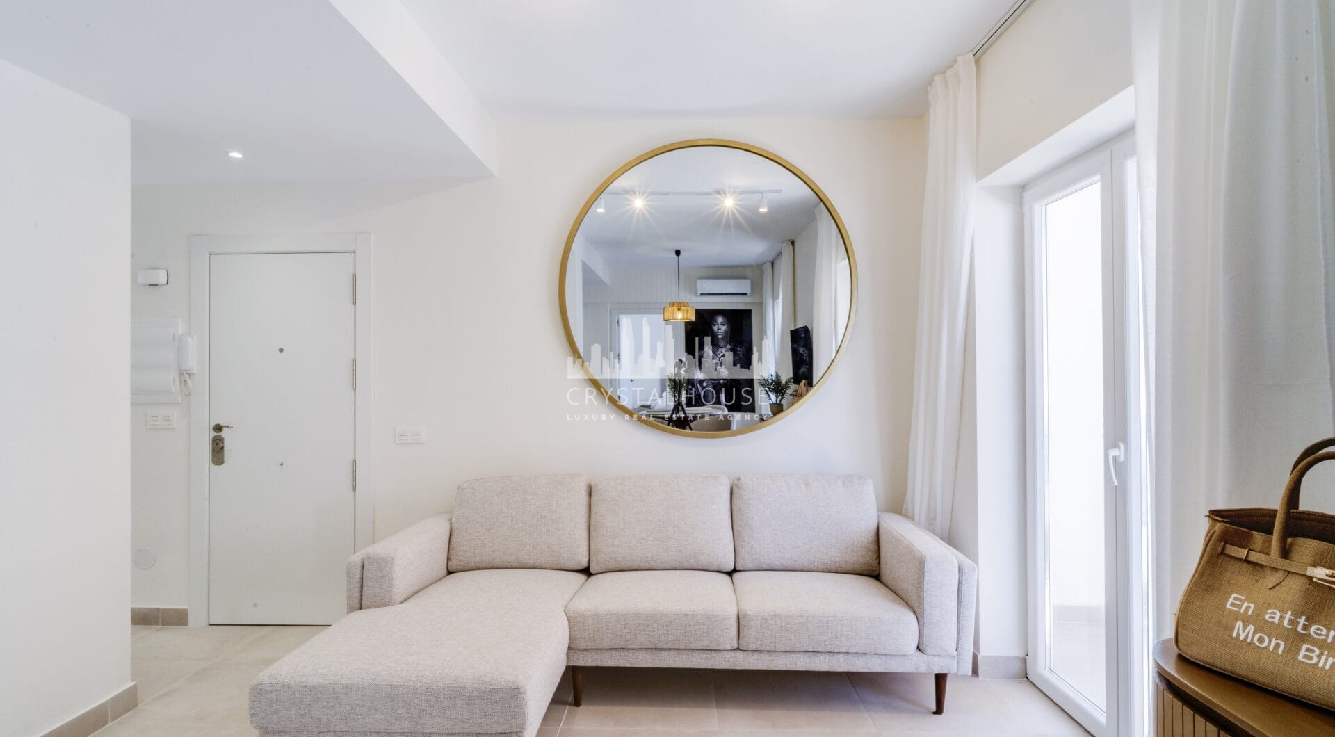 Superb Fully Renovated Three-Bedroom Apartment Steps from Estepona Beach