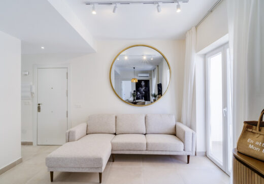 Superb Fully Renovated Three-Bedroom Apartment Steps from Estepona Beach