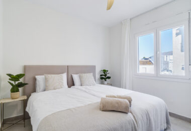 Superb Fully Renovated Three-Bedroom Apartment Steps from Estepona Beach