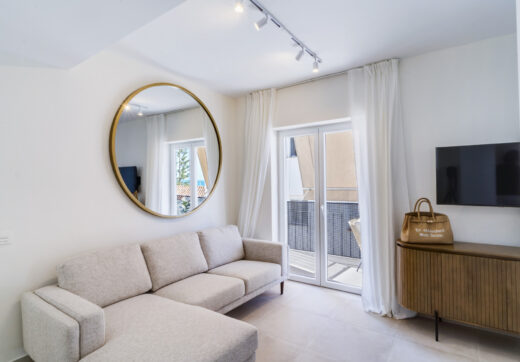 Superb Fully Renovated Three-Bedroom Apartment Steps from Estepona Beach