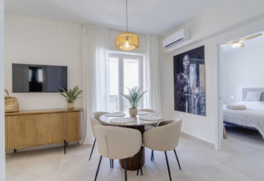 Superb Fully Renovated Three-Bedroom Apartment Steps from Estepona Beach