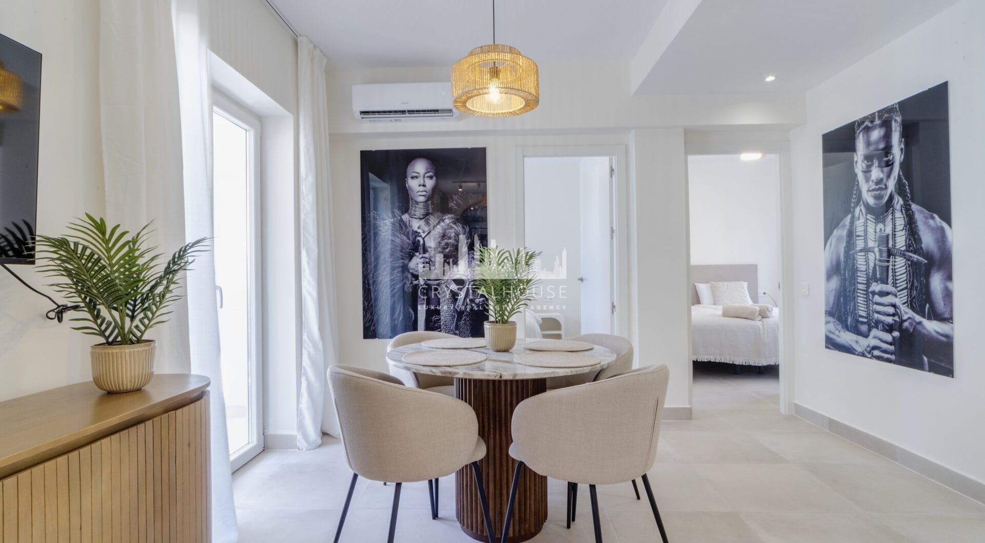 Superb Fully Renovated Three-Bedroom Apartment Steps from Estepona Beach