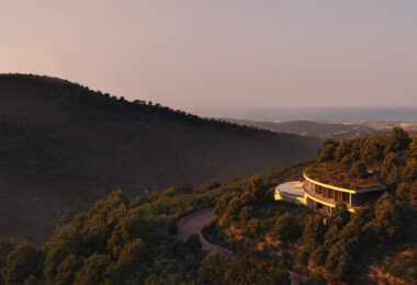 Villa I3: Beauty Hidden in Nature