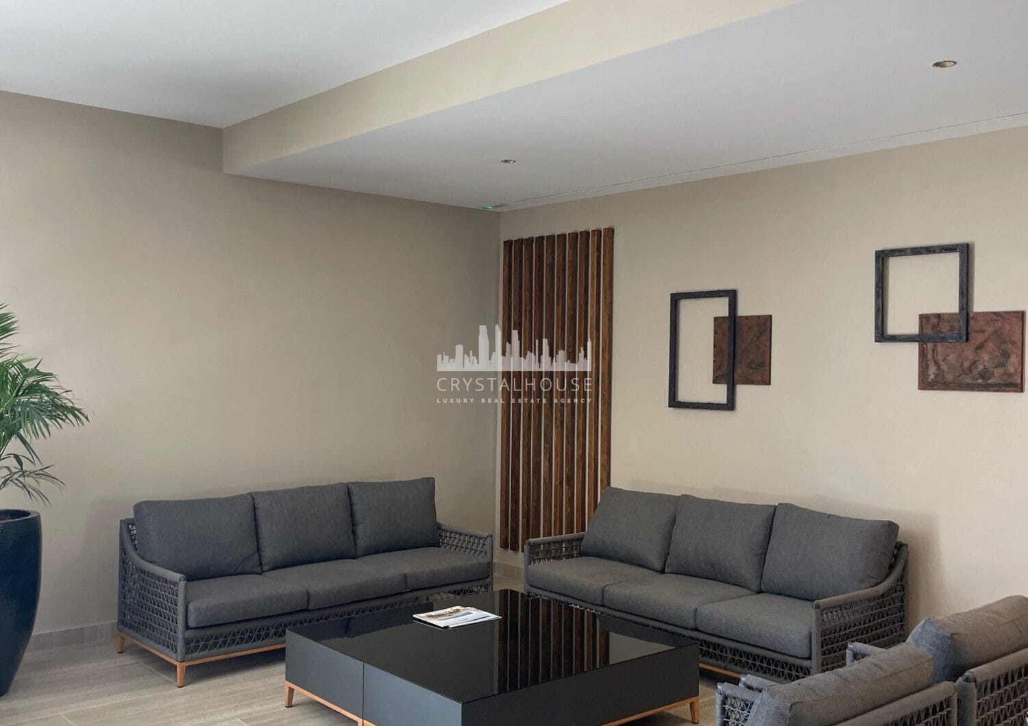Brand new 4 bedroom Apartment in Nueva Andalucia - La Concha views and Sea Views - Keys ready!