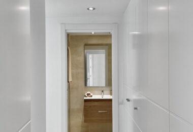 Brand new 4 bedroom Apartment in Nueva Andalucia - La Concha views and Sea Views - Keys ready!