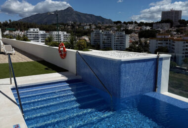 Brand new 4 bedroom Apartment in Nueva Andalucia - La Concha views and Sea Views - Keys ready!