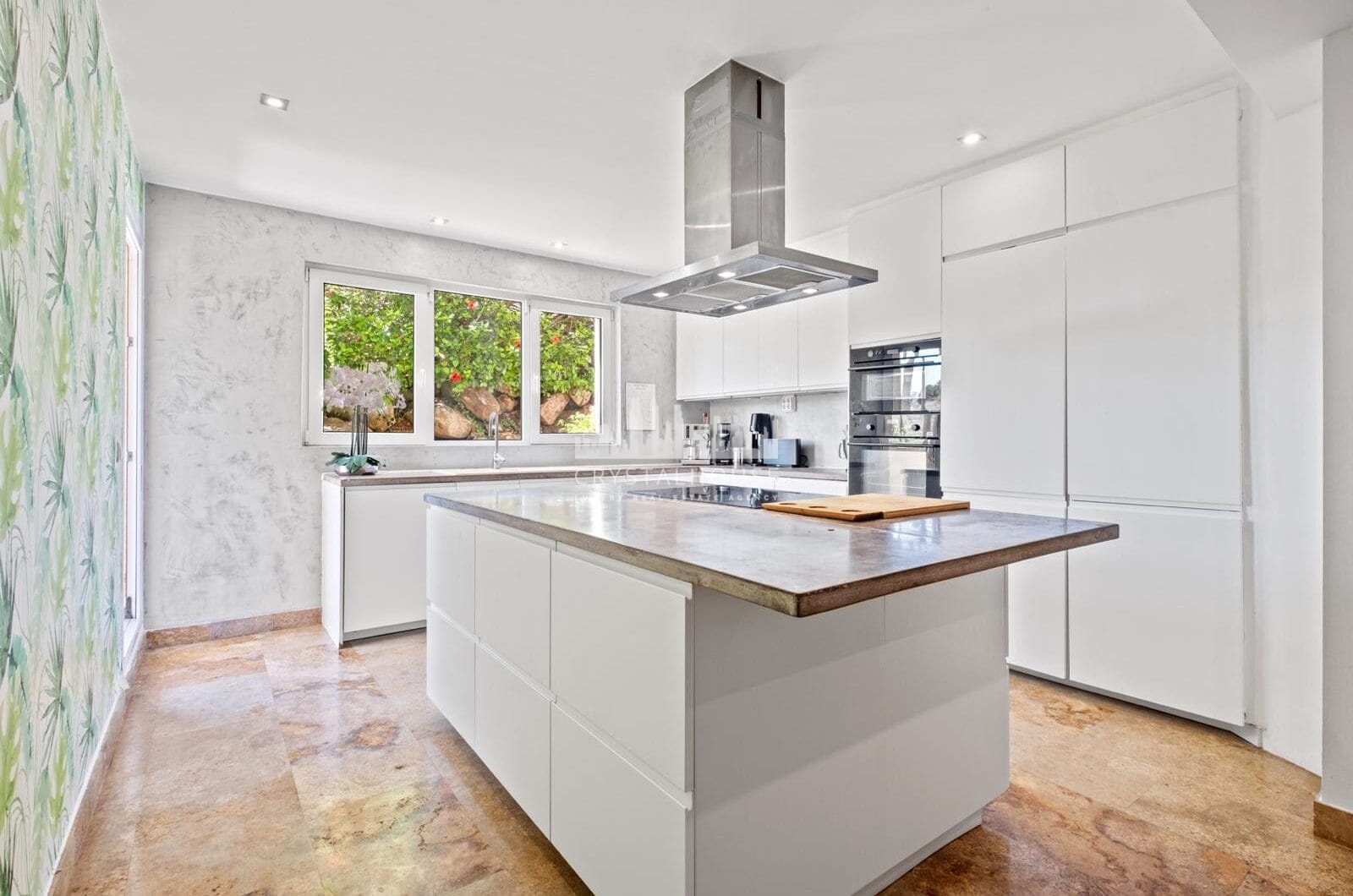 Spacious 3-Bedroom Apartment in a Gated Community on the Golden Mile