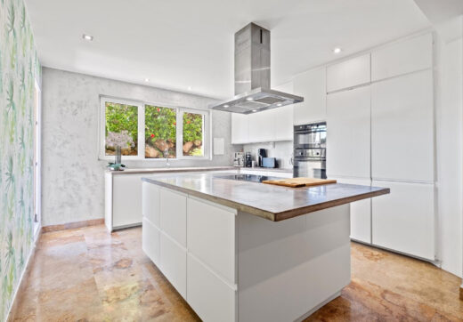 Spacious 3-Bedroom Apartment in a Gated Community on the Golden Mile