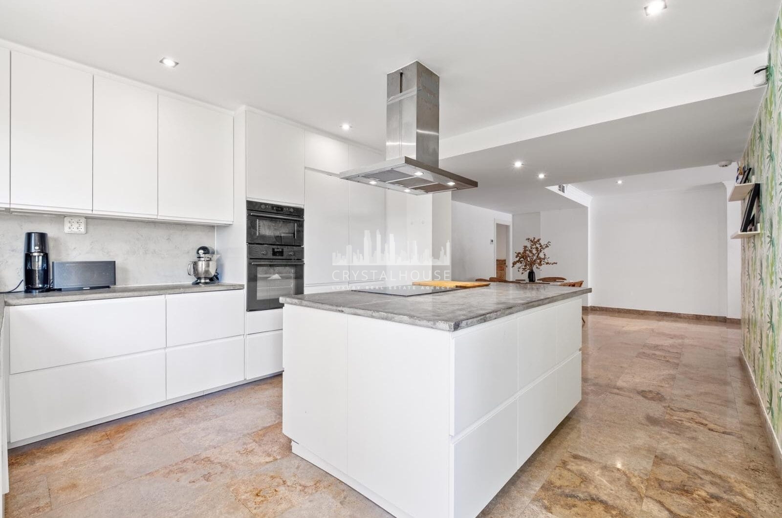 Spacious 3-Bedroom Apartment in a Gated Community on the Golden Mile