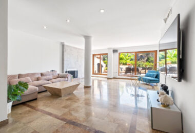 Spacious 3-Bedroom Apartment in a Gated Community on the Golden Mile