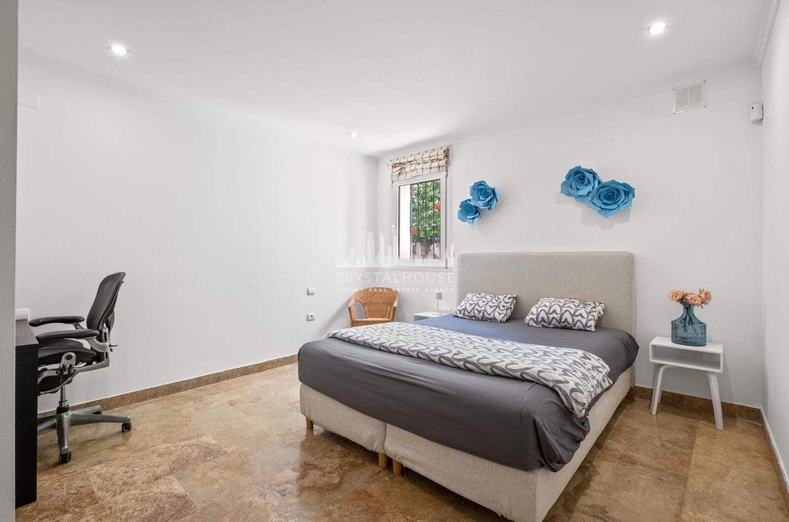 Spacious 3-Bedroom Apartment in a Gated Community on the Golden Mile