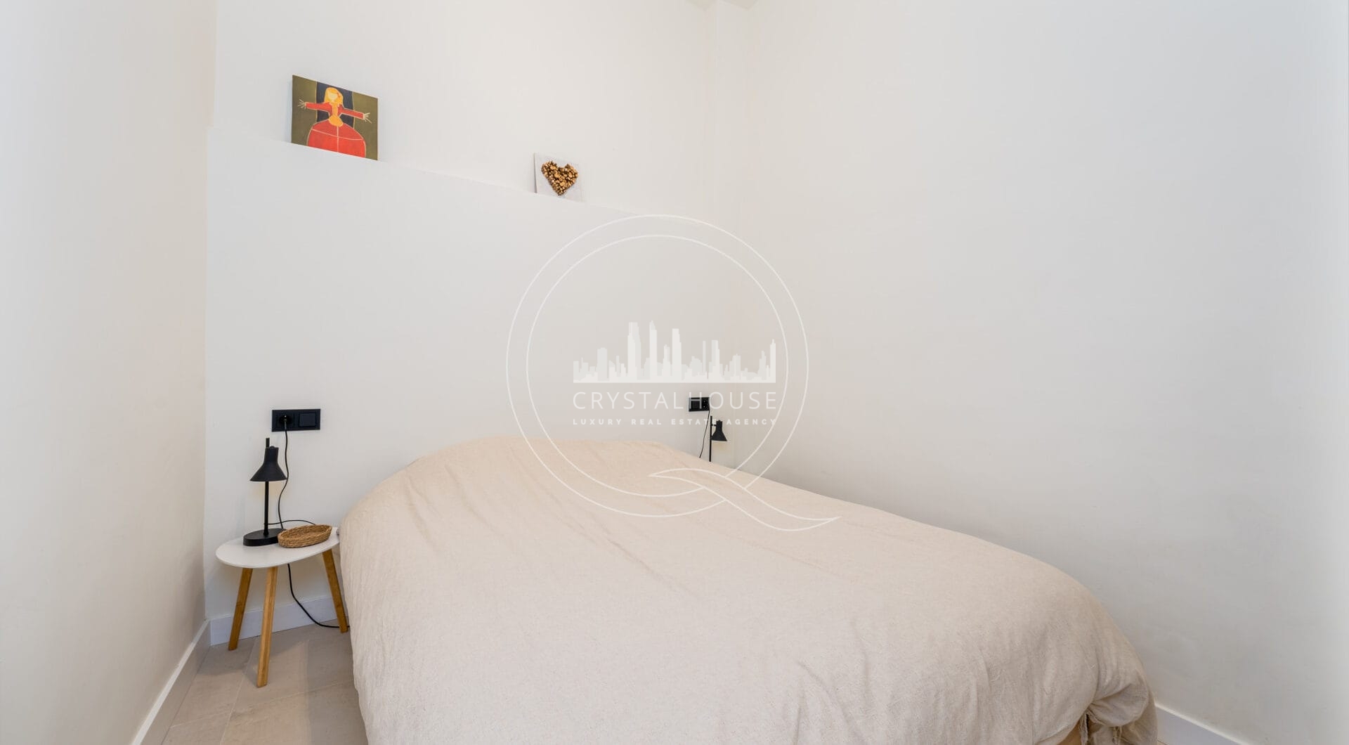 Charming Two-Bedroom Ground Floor Apartment in Estepona Old Town
