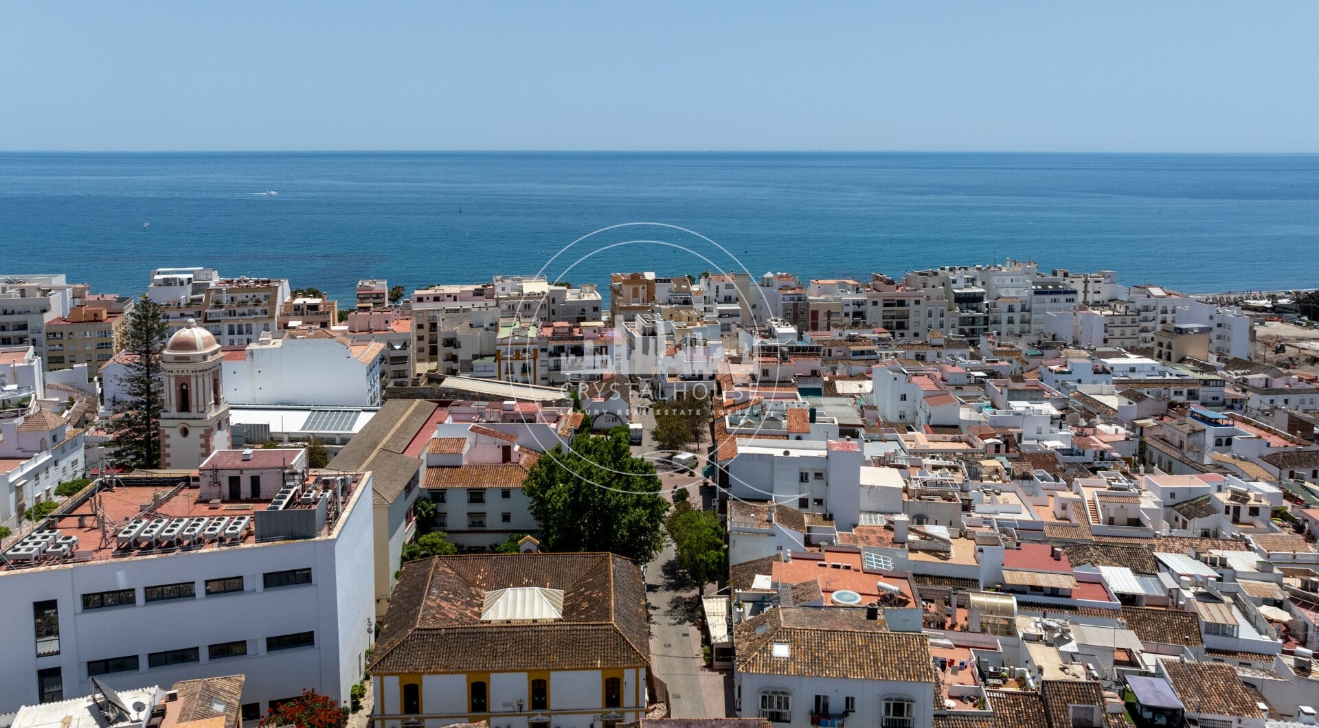 Charming Two-Bedroom Ground Floor Apartment in Estepona Old Town