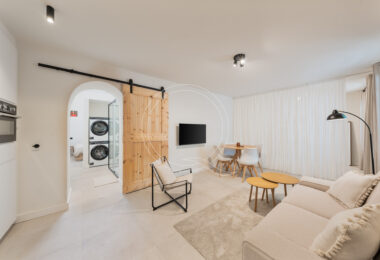 Charming Two-Bedroom Ground Floor Apartment in Estepona Old Town