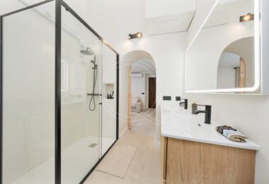 Charming Two-Bedroom Ground Floor Apartment in Estepona Old Town