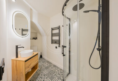 Charming Two-Bedroom Ground Floor Apartment in Estepona Old Town