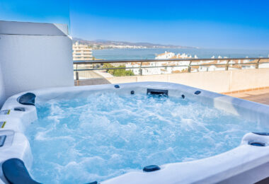 An exceptional 3-bedroom penthouse in the heart of Puerto Banús, offering one of the best terraces and panoramic views in the area.