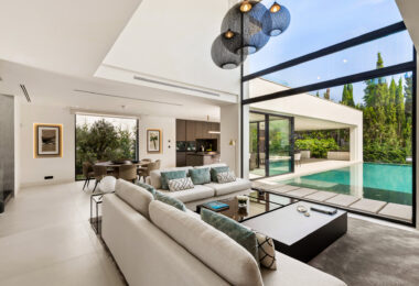 Modern Luxury Villa in Nueva Andalucia