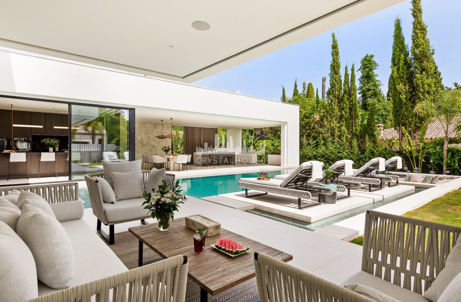 Modern Luxury Villa in Nueva Andalucia
