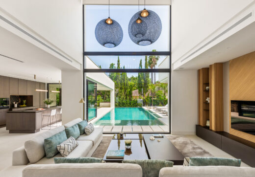 Modern Luxury Villa in Nueva Andalucia