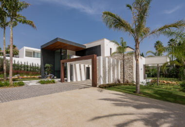Modern Luxury Villa in Nueva Andalucia