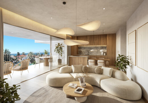 Flat with sea views in La Carihuela