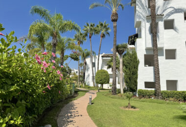 Exclusive Apartment for Sale in Costalita Urbanization, Estepona - New Golden Mile
