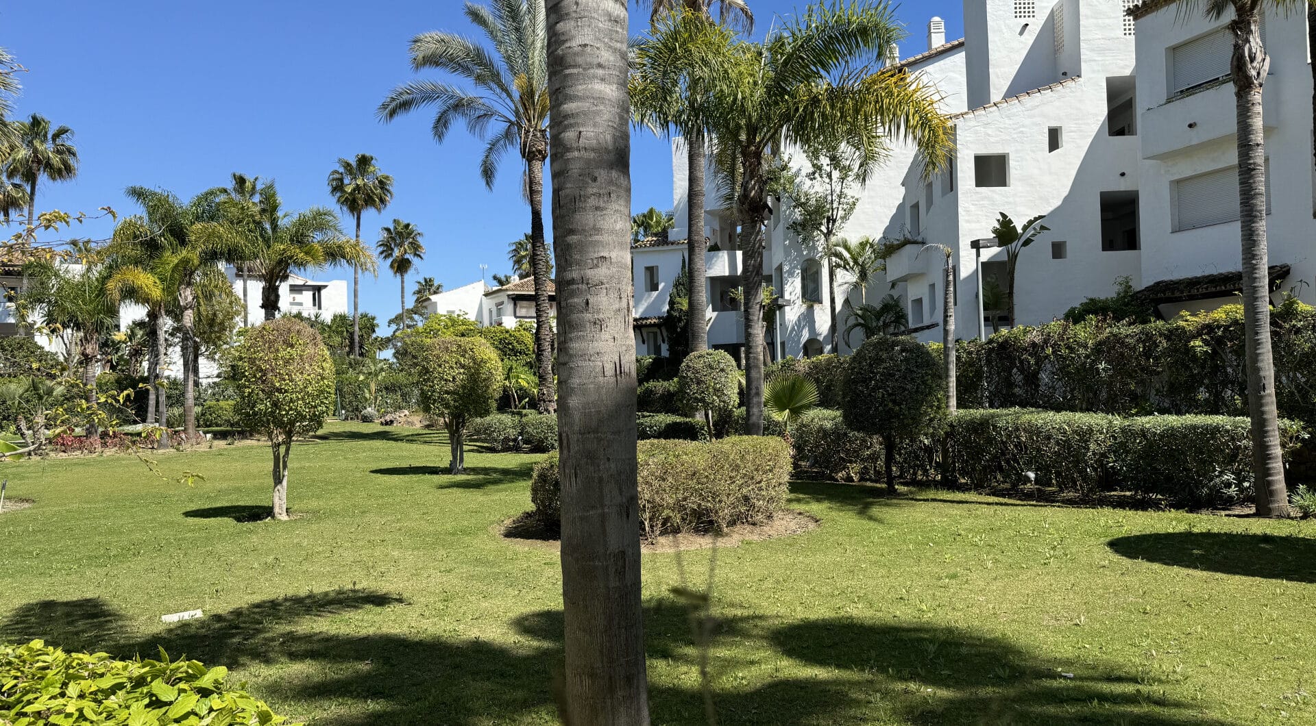 Exclusive Apartment for Sale in Costalita Urbanization, Estepona - New Golden Mile