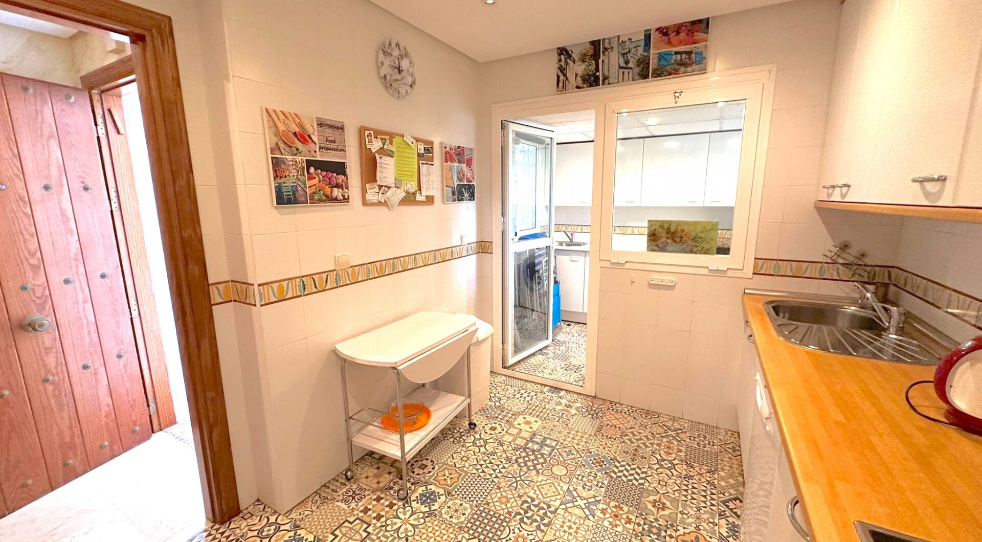 Exclusive Apartment for Sale in Costalita Urbanization, Estepona - New Golden Mile