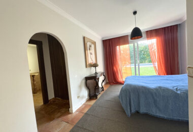 Villa for long term rental in  Los Flamingos Benahavis