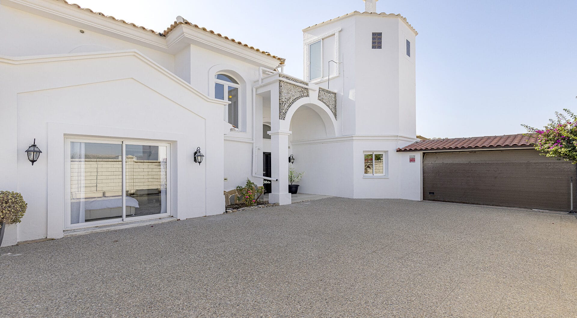 Modern Mediterranean Haven with Infinity Pool &amp; Impressive Panoramic Views