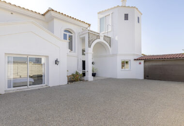 Modern Mediterranean Haven with Infinity Pool &amp; Impressive Panoramic Views