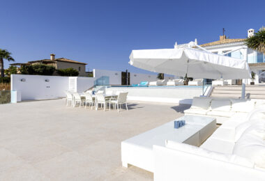 Modern Mediterranean Haven with Infinity Pool &amp; Impressive Panoramic Views